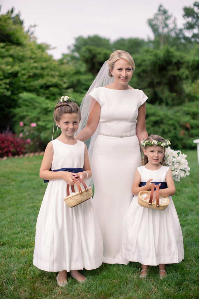 bride and flower girls 