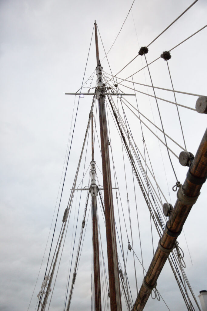 sailboat masts